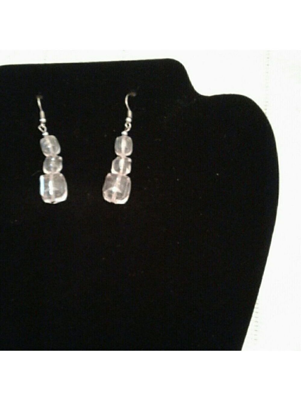 Beautiful clear earrings - Picture 2 of 2